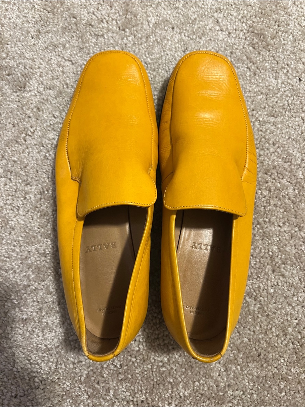 BALLY women’s driving shoe size 36.5 EU/6US mustard yellow